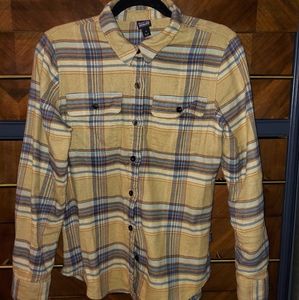 Womens Patagonia flannel